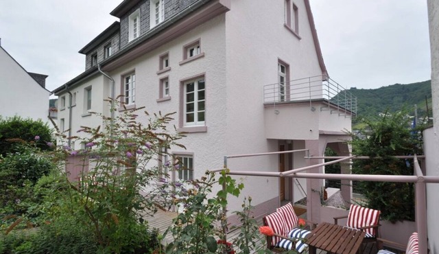 Haus Rosa Comfortable holiday residence