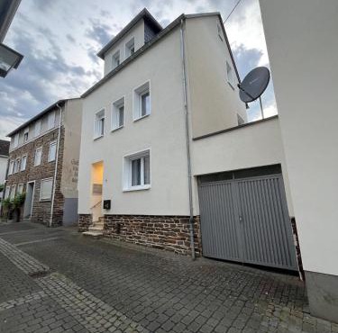 Haus Rosa - Entire house for up to 11 people