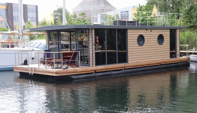 Hausboot Lina, Flensburg