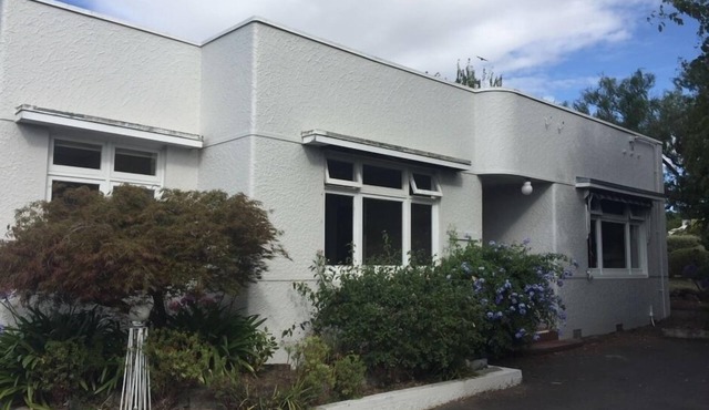 Havelock North Holiday Home, Deco on Duart