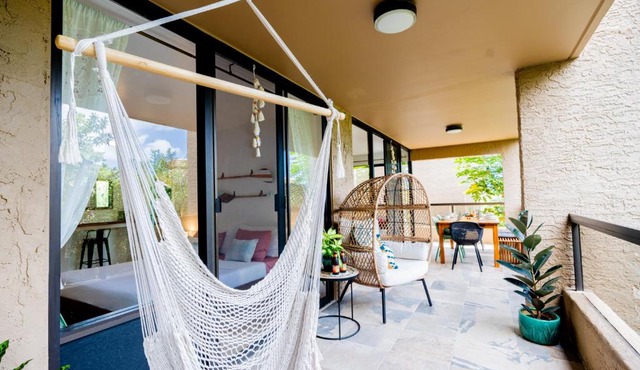 Hawaii Lifestyle Design Condo l Pool l Near Beach l AC l Free Parking l Sleeps 6