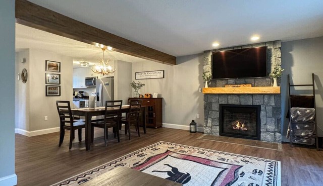 Hawk Hideaway | Incredible Location | Fireplace