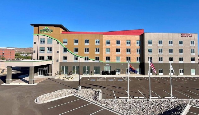 Hawthorn Extended Stay by Wyndham Kingman
