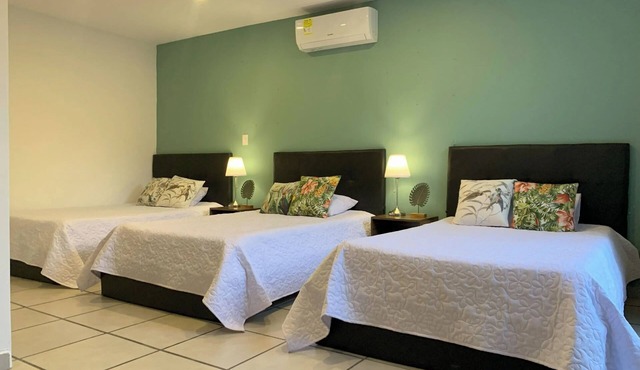 HB decoración antigua - Aire, Agua Caliente y Wifi