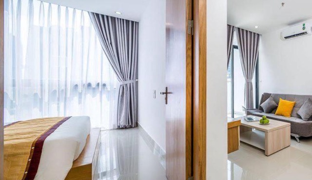 HB+ Hotel & Apartment