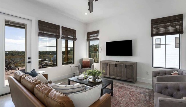 Heated Pool & Deck | Views | Perfect for Groups!