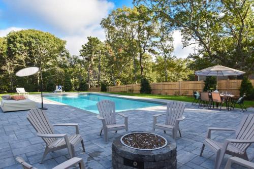 Heated Saltwater Pool Hot Tub