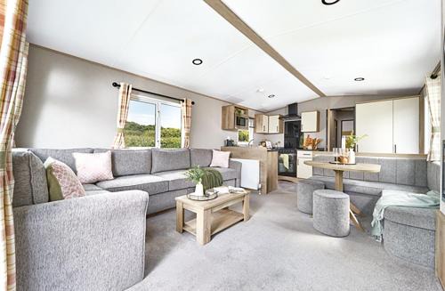 Heather View Essential Clover Caravan 6