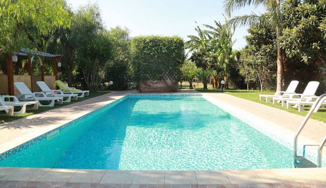 .Heating with private pool