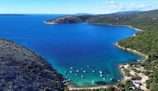 Heaven on Earth Ustrine House on the beach ⚓