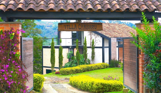 Heavenly Escape to Villa Gambaru w/Jacuzzi & Sauna