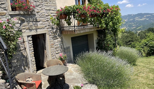 Heavenly Tuscan cottage a perfect romantic retreat for couples