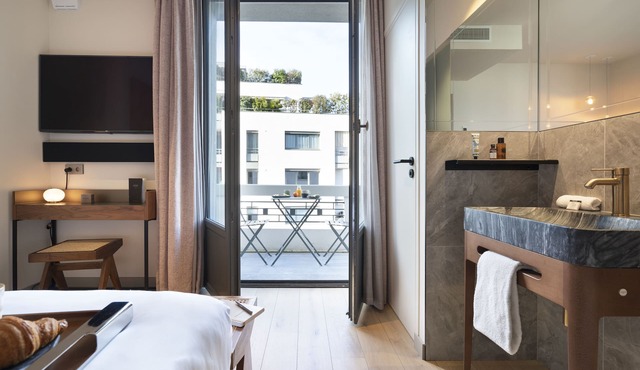 Hebe Hotel