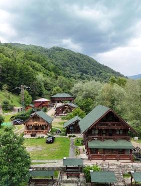 Hecaș Villas