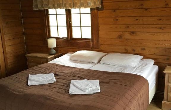 Heidi Cabin
