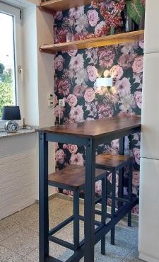Helle Ferienwohnung mit Garten und Terrasse, direkt am Waldrand gelegen