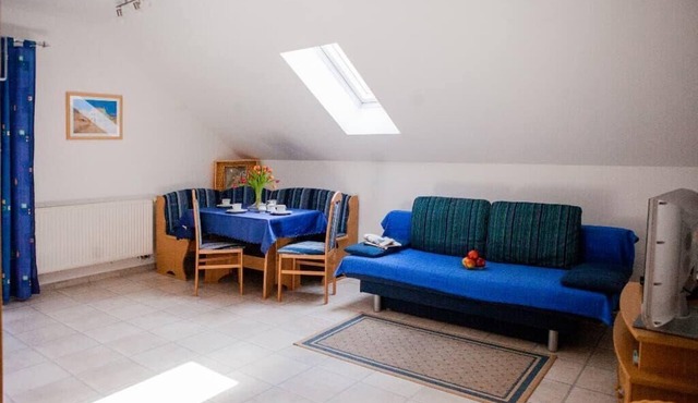 Helle Ferienwohnung mit Osserblick und Balkon