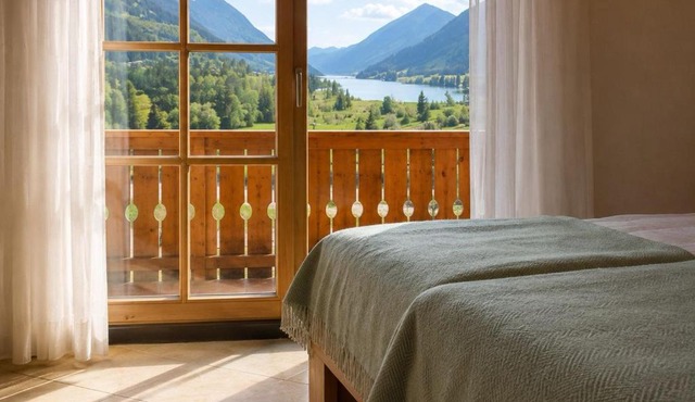 Helles Apartment mit Seeblick