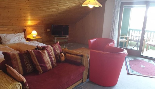 Helles und freundliches Appartement in idyllischer Lage in Kirchham