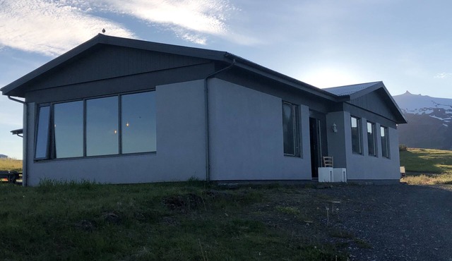 Hellnar Ocean View Villa