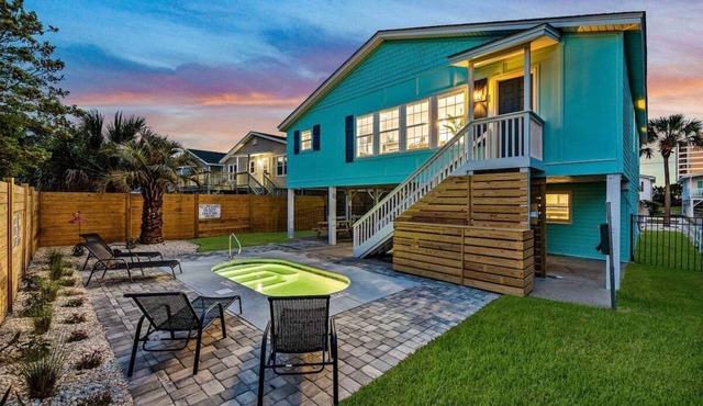 Hem's Hideout | 5BR Tropical Oasis w/Heated Pool