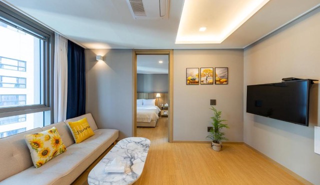 Hera Haeundae Family-Up to 5 Guests Residence