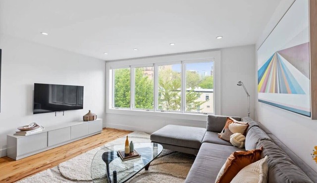 Heritage Lane by Rove Travel | Private TH 5BR