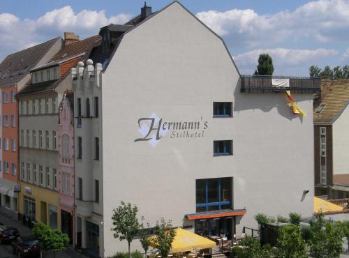 HERMANN Hotel Bar