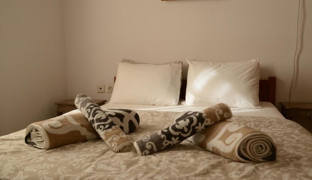 Hermes Apartment-2