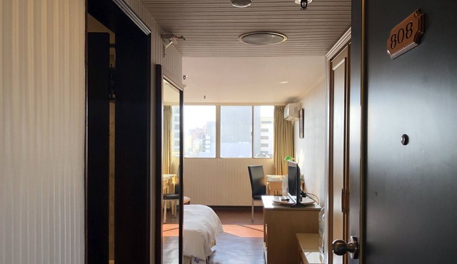 Hermes Hotel