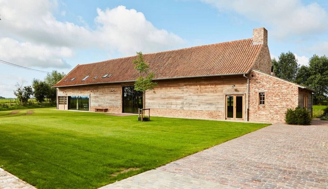 Het Klaverhof - spacious barn for 18 people