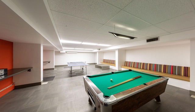 HI Edmonton - Hostel