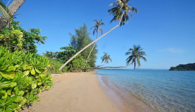 Hidden Beach Resort