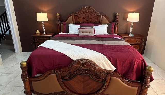 Hidden Gem Emerald in Buff Bay,