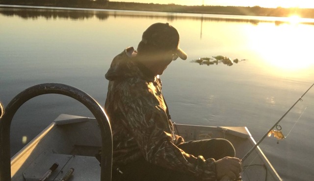 Hidden Gem! Waterfront Private Lake, Epperson Lagoon 5 Mins, Canoe/Fish/Relax.