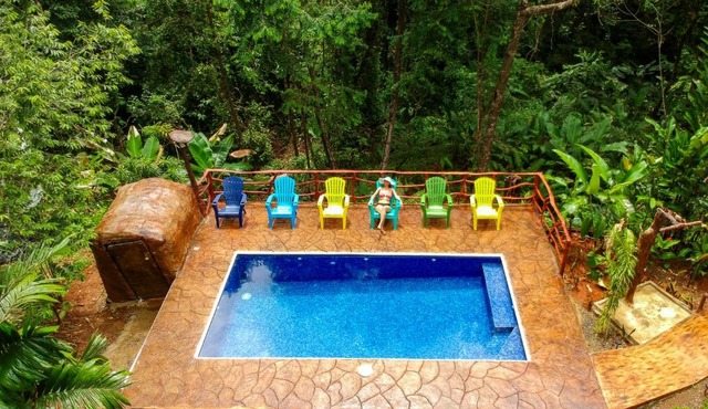 Hidden Paradise Lodge