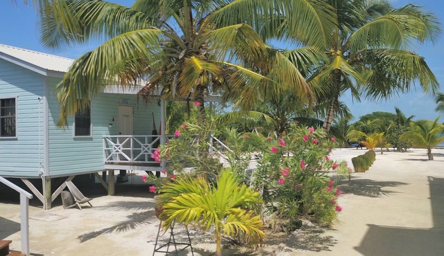 Hidden Treasure Vacation Home Bayblue Cottage Breathtaking view beautiful sunset