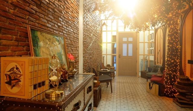 Hide and Seek Boutique Hometel