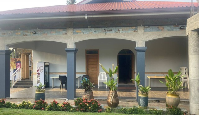 Hide View Hotel