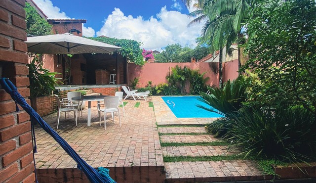 Hideaway for an intimate party in Granja Viana