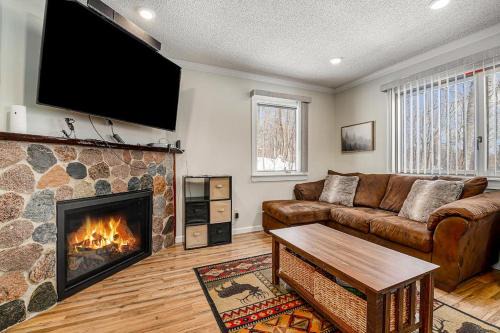 Hideaway Valley Condo 36