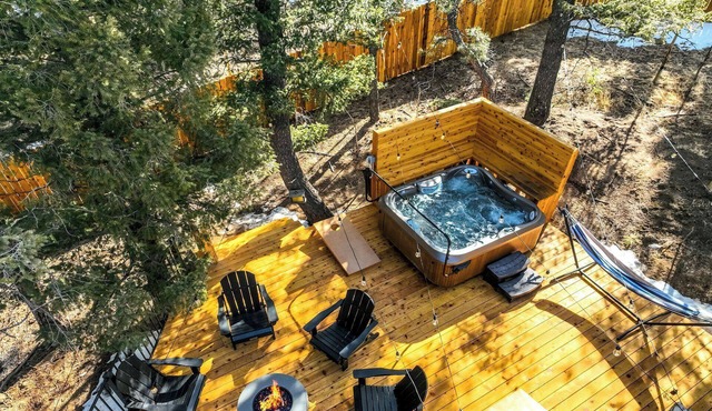 High Country Compound in the CO Rocky Mountains - Hot Tub, 2x King Beds, Firepit