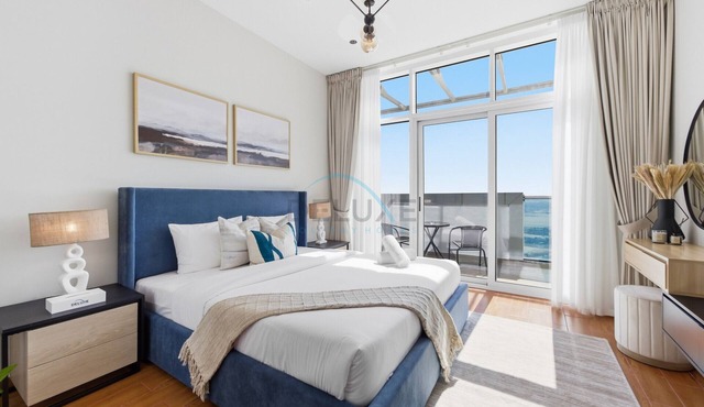 High-Floor Studio,Walking Distance to the Park & 15-Min Drive to Miracle Garden