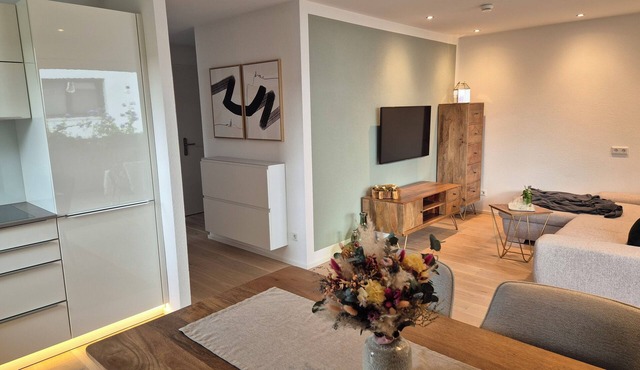 High-quality furnished apartment, central and quiet near Lake Constance