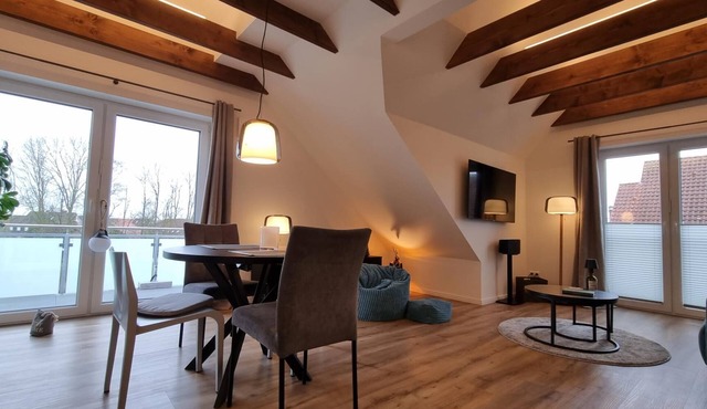 High-quality apartment - dogs welcome - quiet coastal town with beach and nature