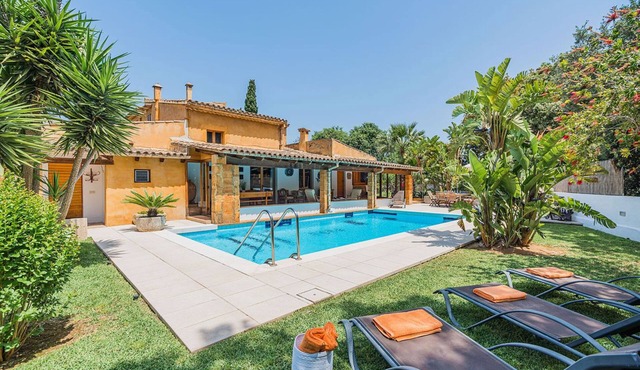 High Quality Designer Detached Villa from Artist Sculptor owner Miquel Cerda