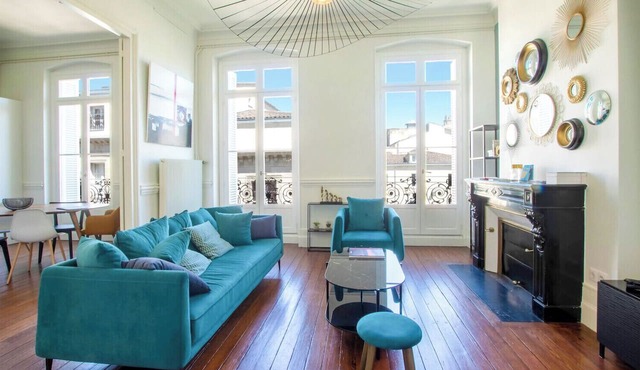 High quality flat for 6 in the heart of the historic centre