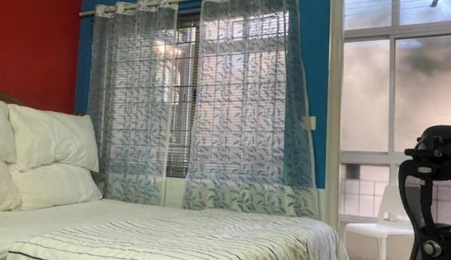 High quality long term stay with Jacuzzi access