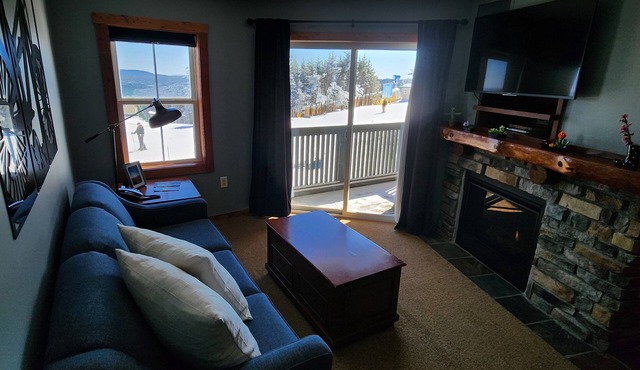 Highland Hideaway - Slope Side - Mountain Views