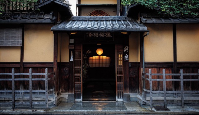 Hiiragiya